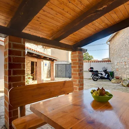 Holiday home Holiday Agneza Medulin